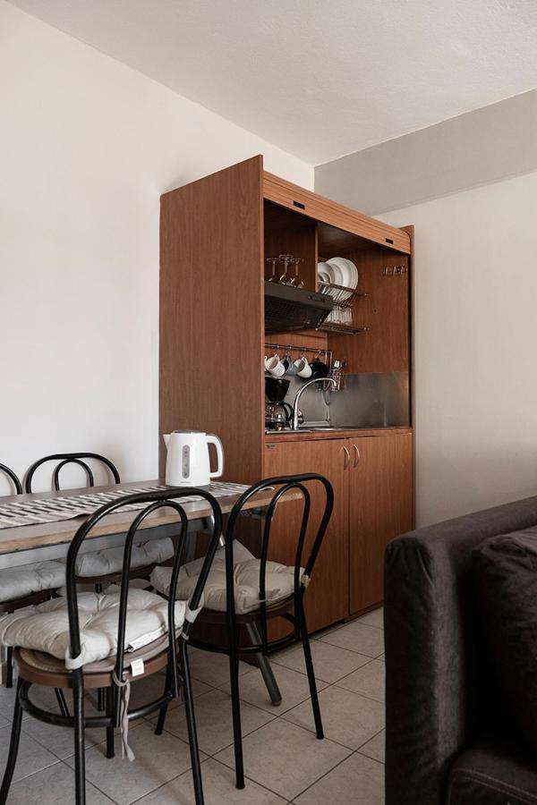Kalvou Flat Apartamento Tessalónica Exterior foto